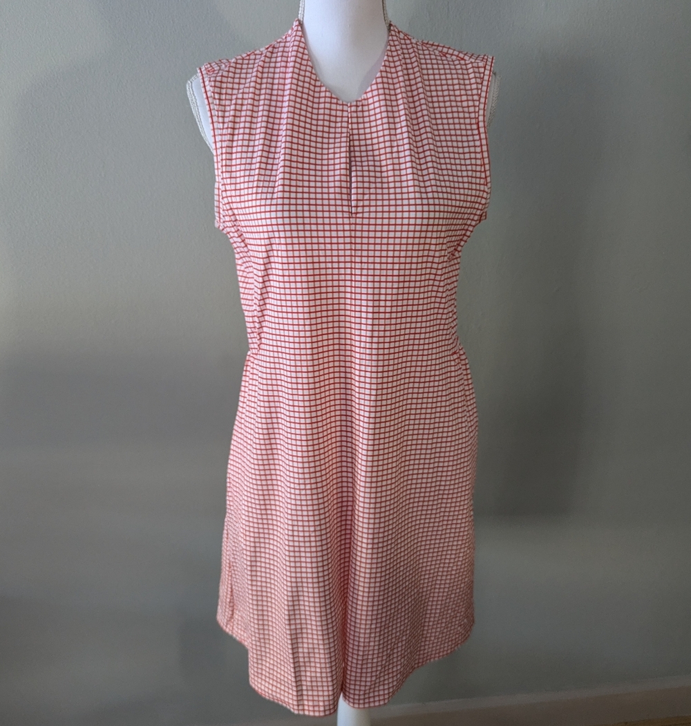 Kinona Women's Medium One Putt Golf Dress Power Grid Red Tan White Pockets